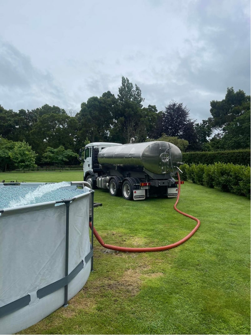 Water Truck Filling Pool with Water